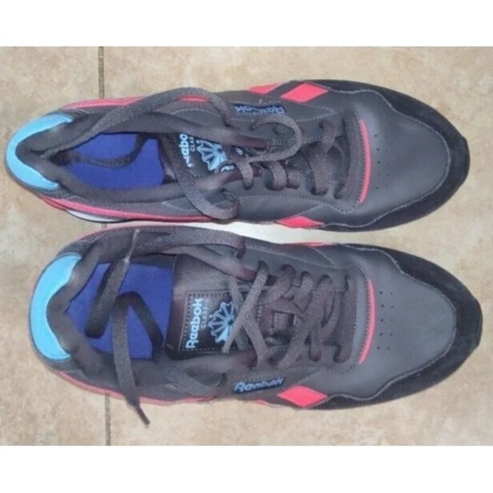 Men's Reebok Royal Flag Black Gray Blue Red Sneakers Size 10.5